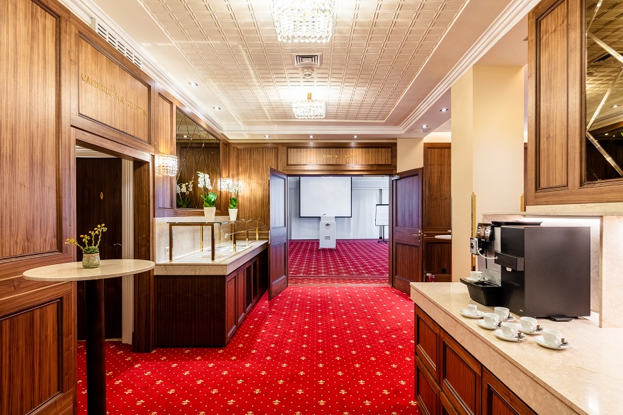 Pausenraum des Konferenzraumes im Hotel Stefanie
